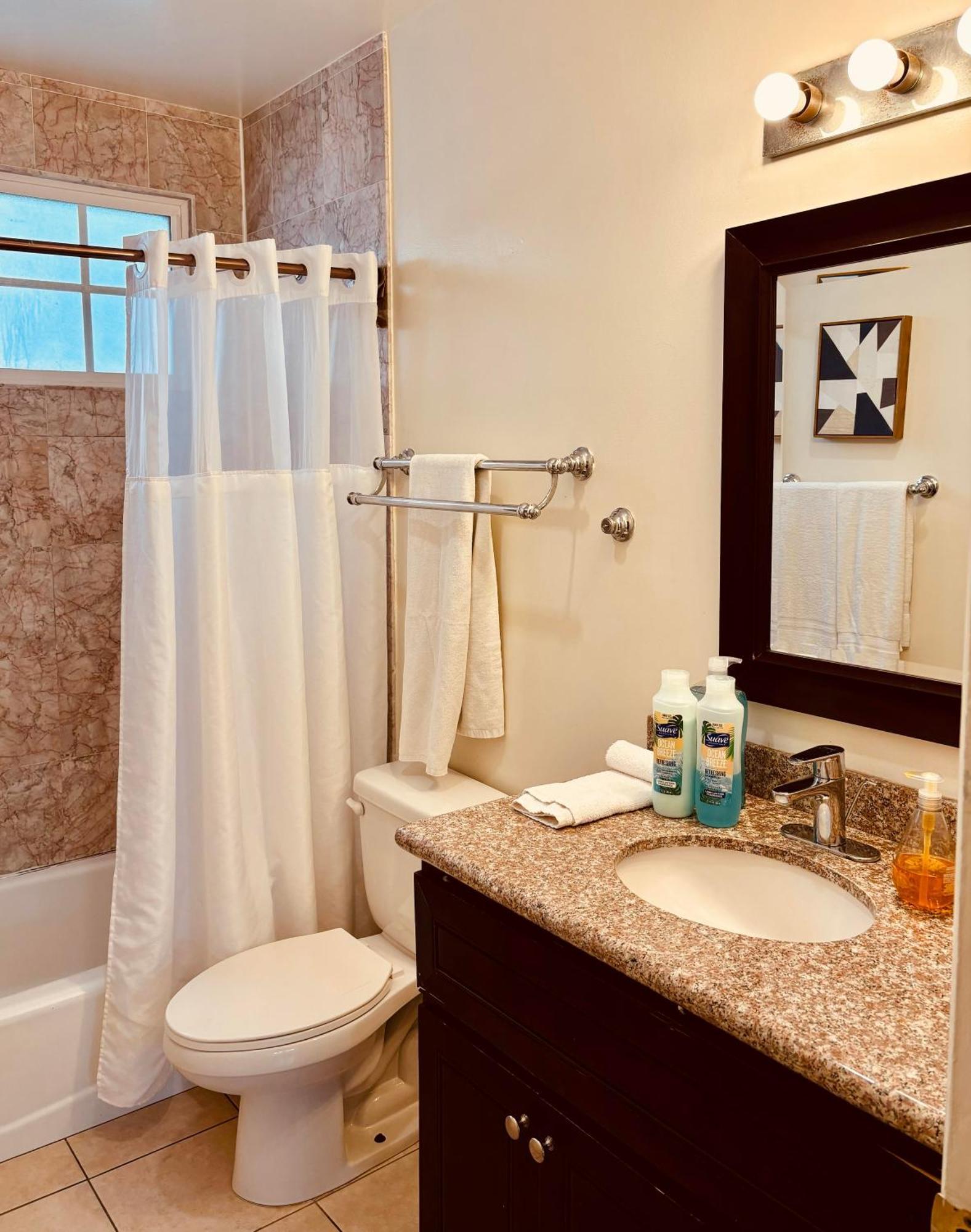 Centrally Located 2 Bed Ucla Apartment Los Angeles Exterior foto